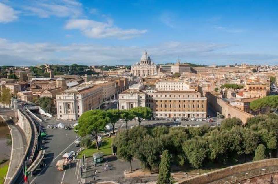 Combined access to Passetto di Borgo and Castel Sant'Angelo