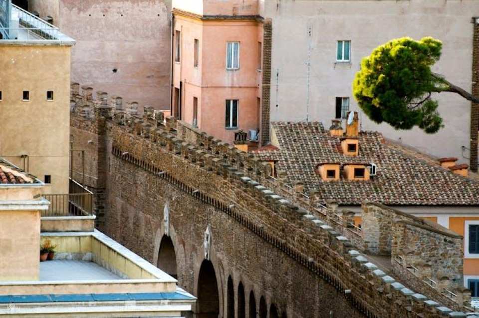 Combined access to Passetto di Borgo and Castel Sant'Angelo