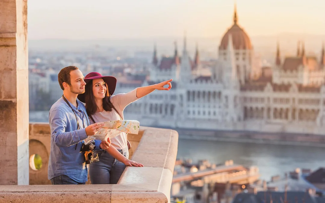 Combo: Budapest Hop-On Hop-Off Bus Tour + Danube River Cruise Image 4