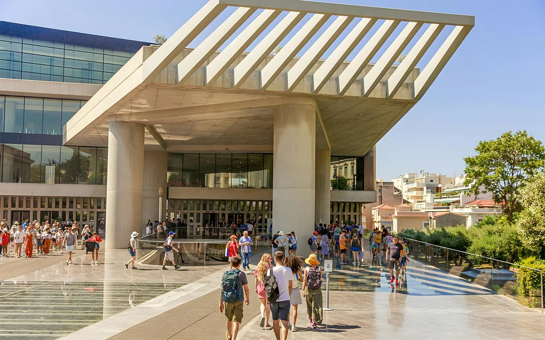 Combo Guided Tour: Acropolis + Acropolis Museum + Temple of Poseidon with All Entry Tickets Image 3