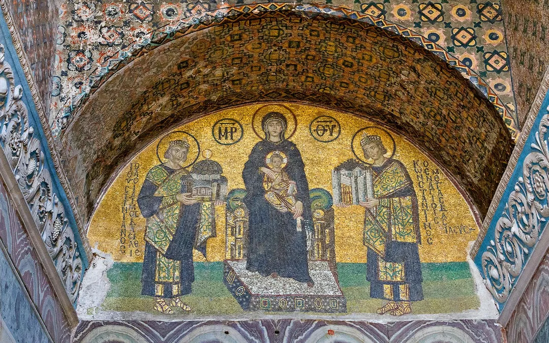 Combo: Hagia Sophia + Basilica Cistern Skip-the-Line Tickets with Audio Guide Image 5