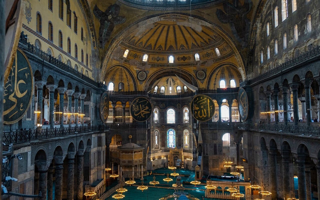 Combo: Hagia Sophia Ticket + Blue Mosque Audio Guide with Optional Guided Tours of Both Venues Image 5