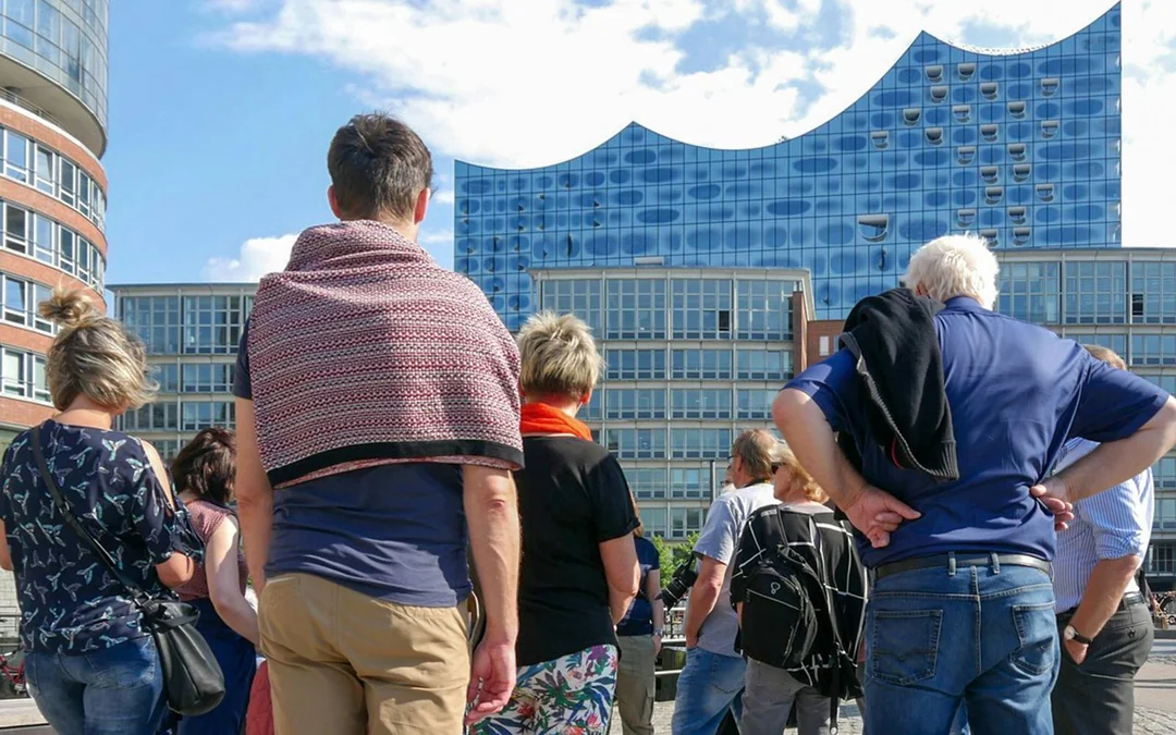 Combo: Hamburg Harbor Cruise + Elbphilharmonie German Guided Tour Tickets Image 4