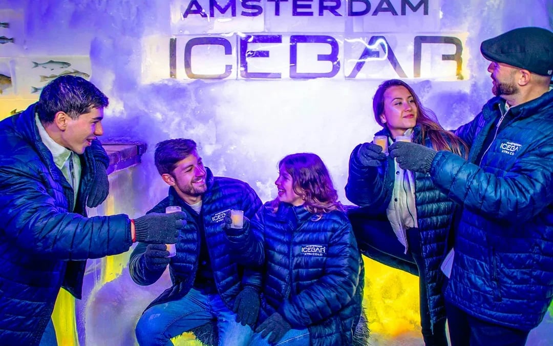 Combo: Icebar Amsterdam + 1-Hour Canal Cruise Tickets Image 7