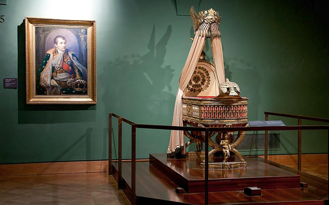 Combo: Kunsthistorisches Museum + Imperial Treasury Admission Tickets Image 5