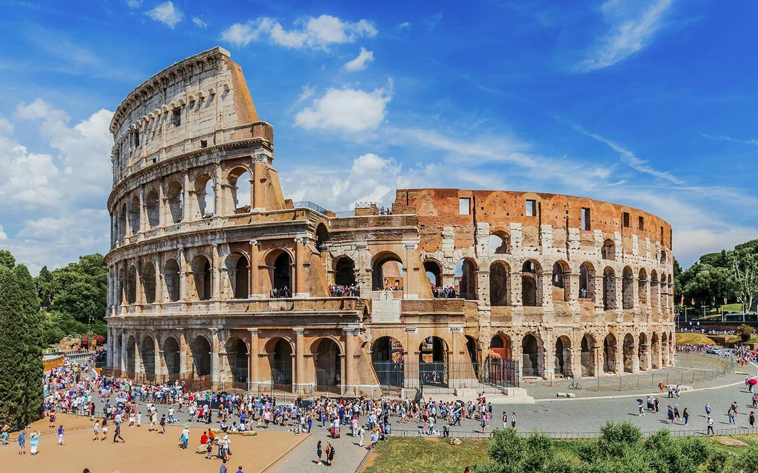 Combo: Mamertine Prison + Colosseum + Roman Forum + Palatine Hill Tickets Image 3
