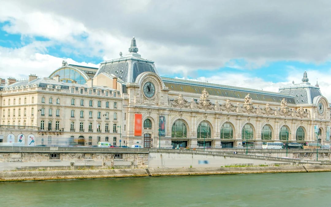 Combo: Paris Walking Tour + Grévin Wax Museum Entry Tickets Image 11