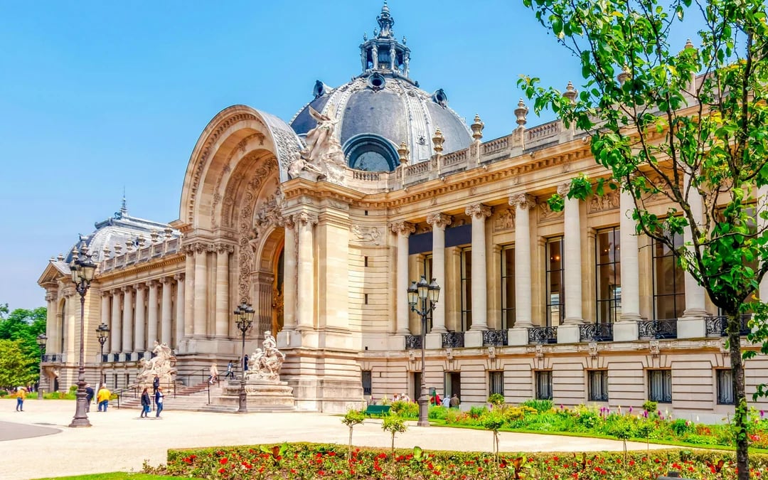 Combo: Paris Walking Tour + Grévin Wax Museum Entry Tickets Image 4