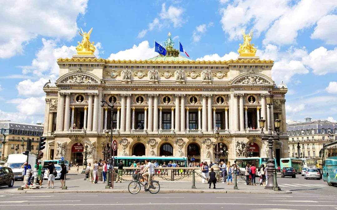 Combo: Paris Walking Tour + Grévin Wax Museum Entry Tickets Image 5