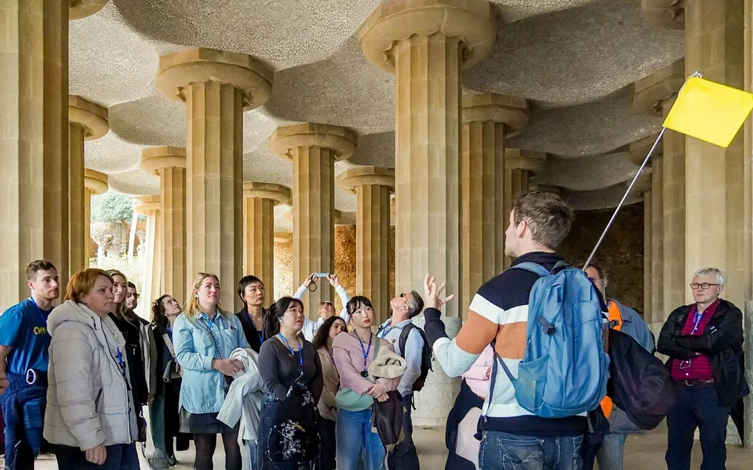 Combo: Park Güell + Sagrada Familia Skip-the-Line Guided Tour Image 3