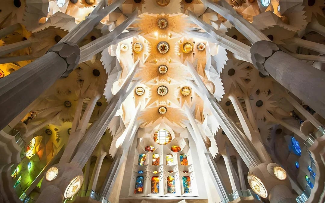 Combo: Park Güell + Sagrada Familia Skip-the-Line Guided Tour Image 9