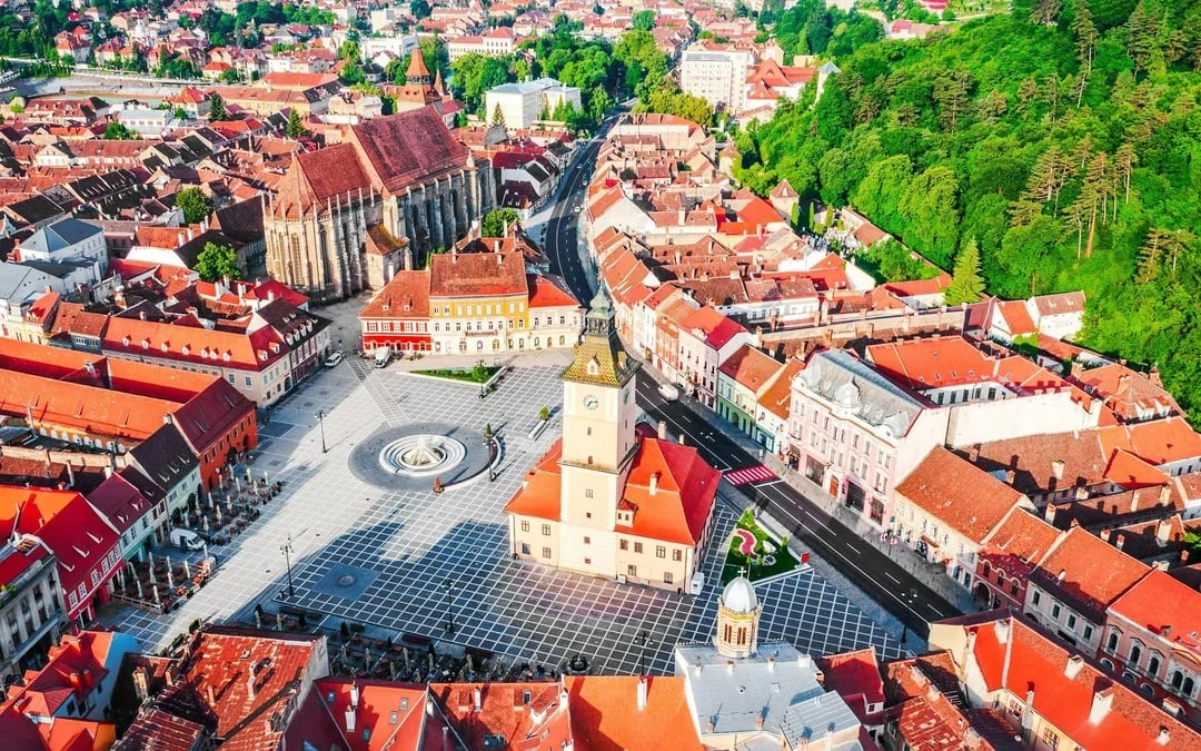 Combo: Peles, Dracula Castle & Brasov + Therme Bucharest (2-Day Tour) Image 11
