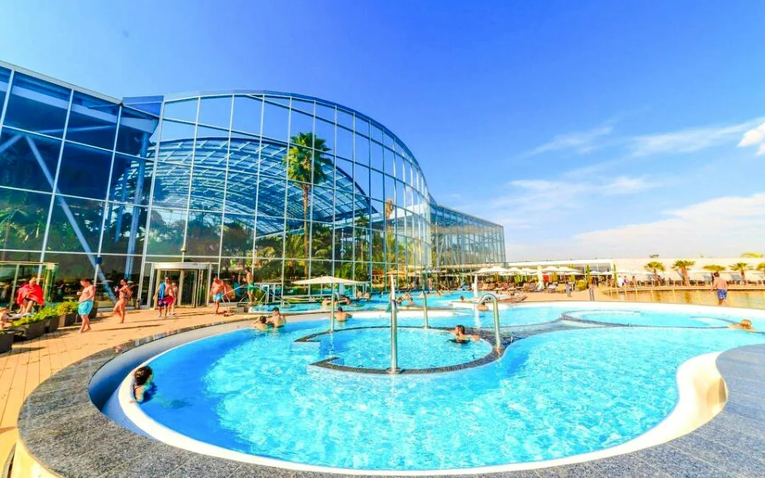 Combo: Peles, Dracula Castle & Brasov + Therme Bucharest (2-Day Tour) Image 5