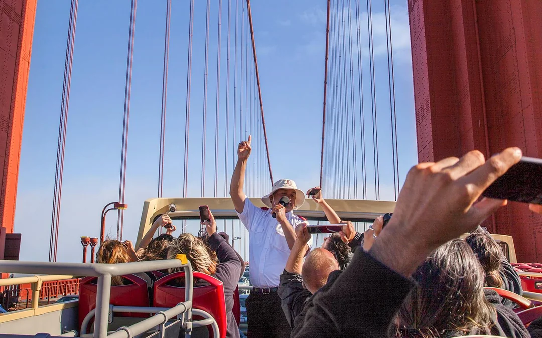 Combo: San Francisco Hop-on Hop-off Bus Tour + Golden Gate Bay & Alcatraz Cruise Tickets Image 3