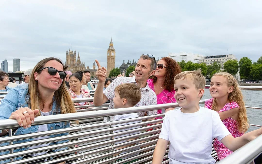 Combo (Save 15%): 24/48-Hr London Hop-On Hop-Off Bus Tour + Thames River Cruise Image 4