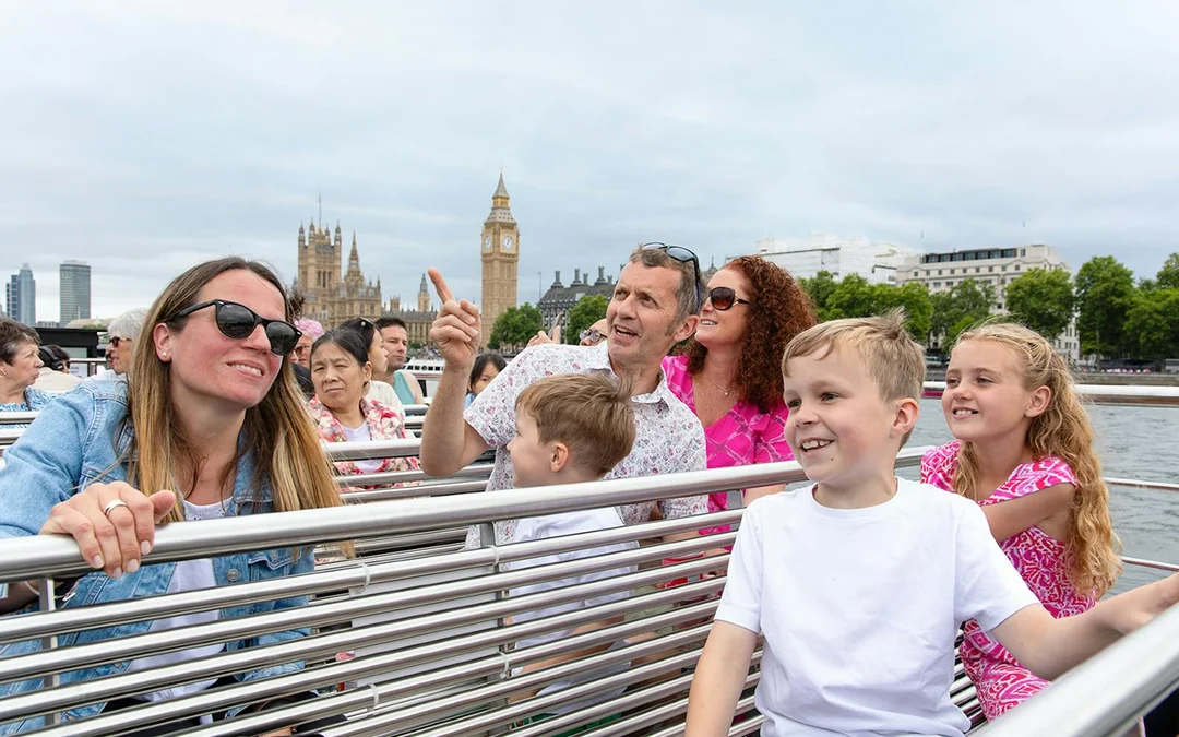 Combo (Save 15%): 24/48-Hr London Hop-On Hop-Off Bus Tour + Thames River Cruise Image 4