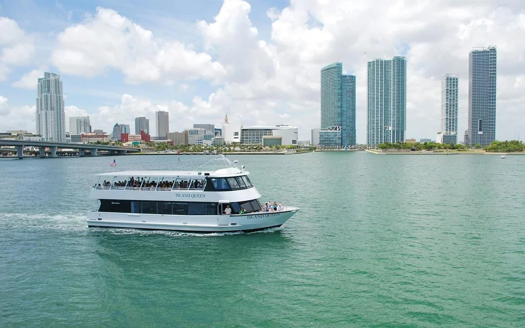 Combo (Save 30%): Miami Bus Tour + Millionaire's Row Cruise Tickets Image 4