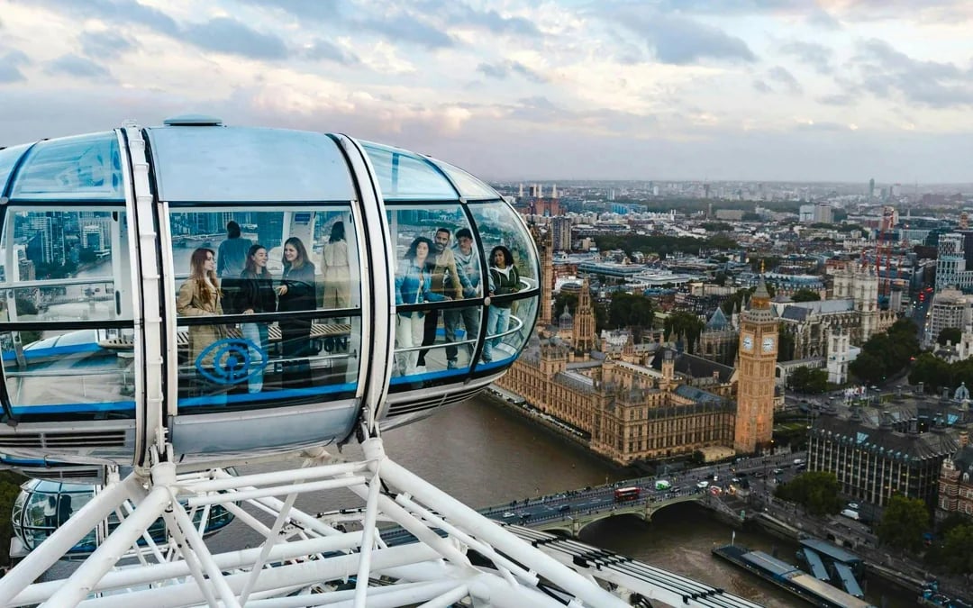 Combo (Save 43%): London Eye + Madame Tussauds London + SEA LIFE London Aquarium Tickets Image 9
