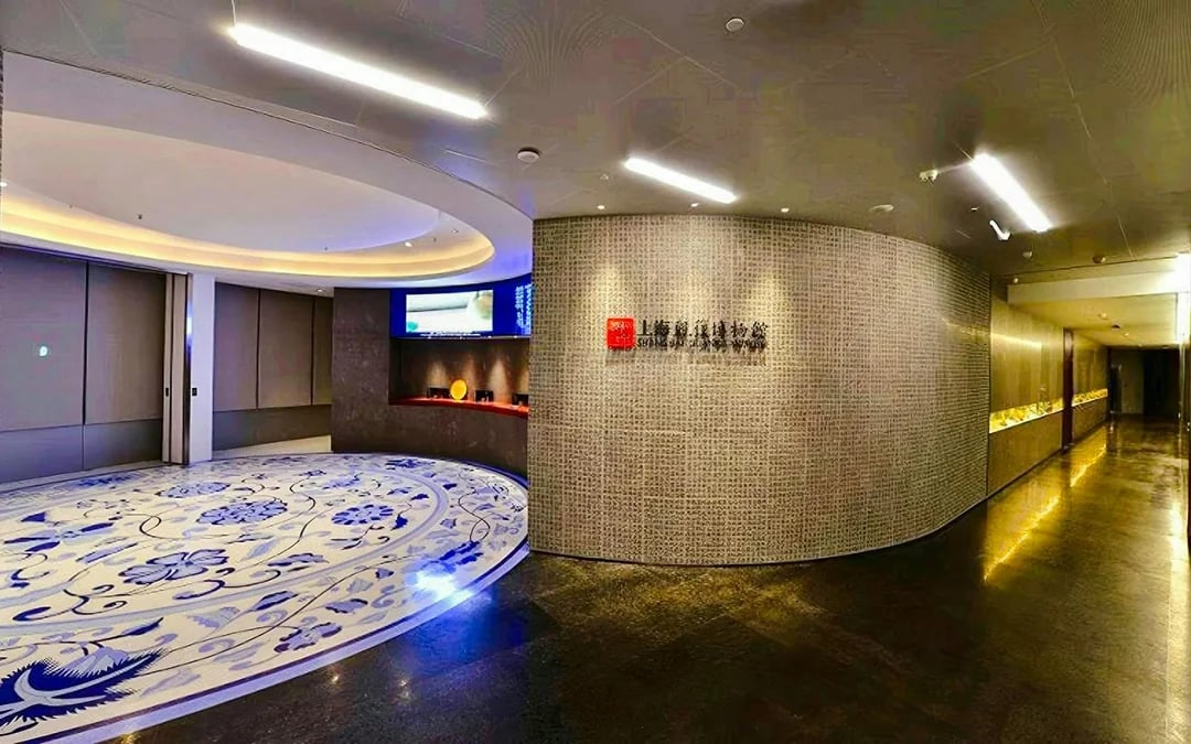Combo: Shanghai Tower Observatory + Guanfu Museum Tickets Image 4