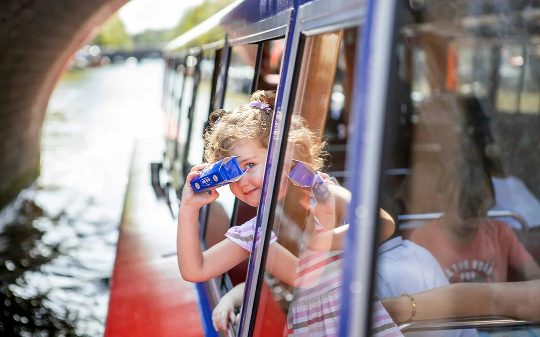 Combo: STRAAT Museum Tickets + 1-Hour Amsterdam Canal Cruise Image 3