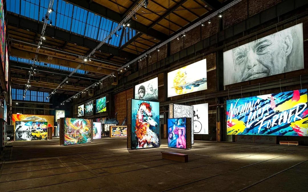Combo: STRAAT Museum Tickets + 1-Hour Amsterdam Canal Cruise Image 8
