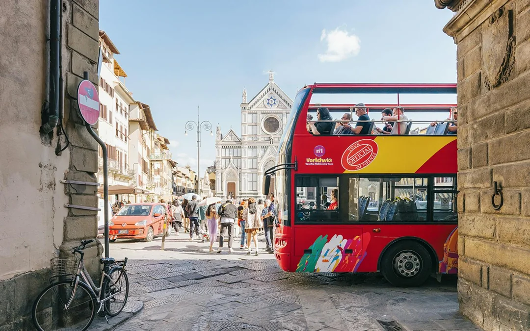Combo: Uffizi Gallery Guided Tour + Florence Hop-On Hop-Off Bus Tour Image 4