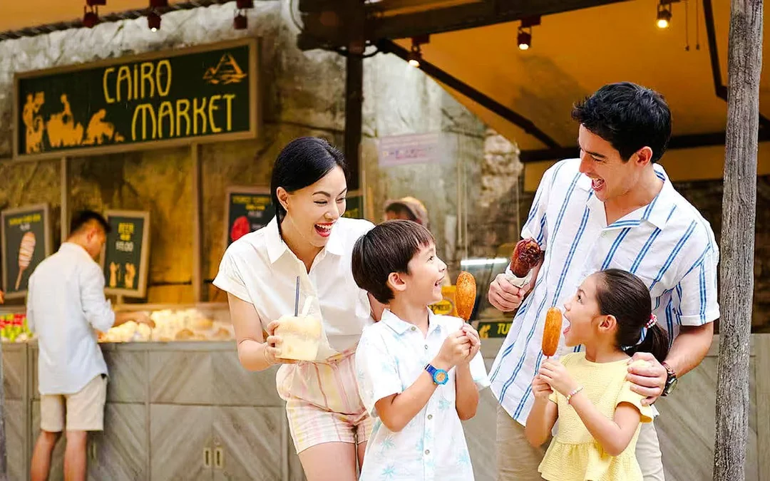 Combo: Universal Studios Singapore + Singapore Oceanarium + Adventure Cove Waterpark Tickets Image 12