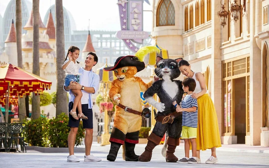 Combo: Universal Studios Singapore Tickets + Express Pass Image 11