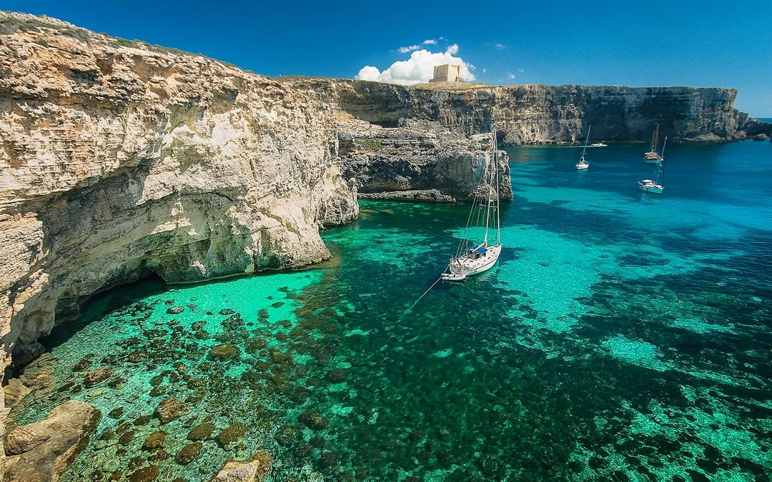 Comino Boat Tour: Blue Lagoon & Crystal Lagoon Image 4