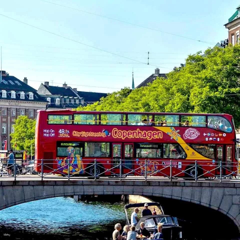Copenhagen Card HOP: Entry to 40+ Attractions and Hop-On, Hop-Off Bus