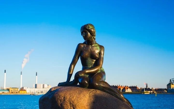 Copenhagen's Little Mermaid: Self-Guided City Exploration Game Image 8