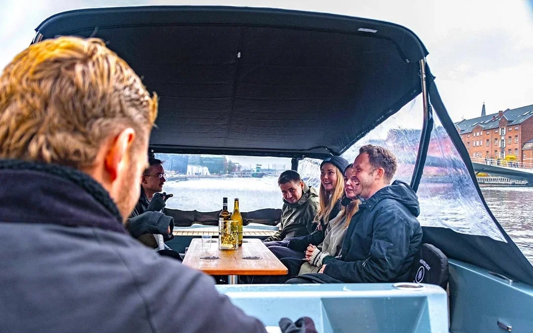 Copenhagen Small Group Canal Cruise on Electric Boats Image 10