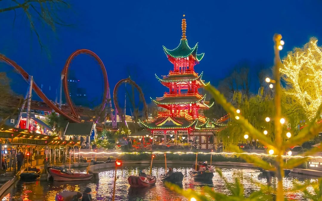 Copenhagen Tivoli Gardens Christmas Admission Ticket and Unlimited Ride Pass Image 3