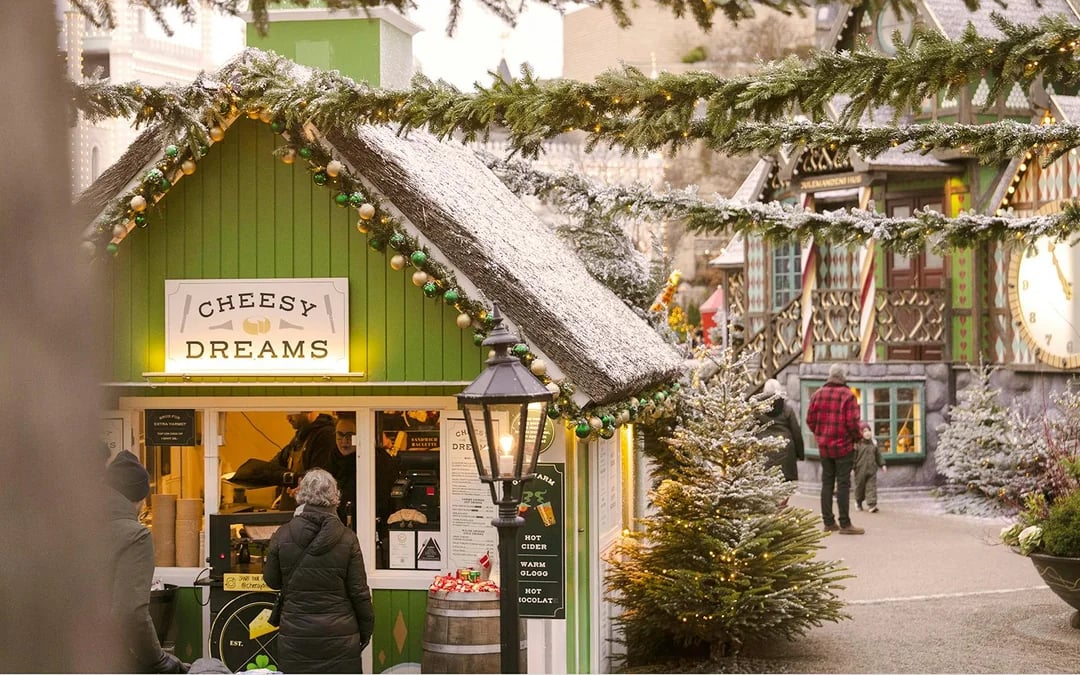 Copenhagen Tivoli Gardens Christmas Admission Ticket and Unlimited Ride Pass Image 8