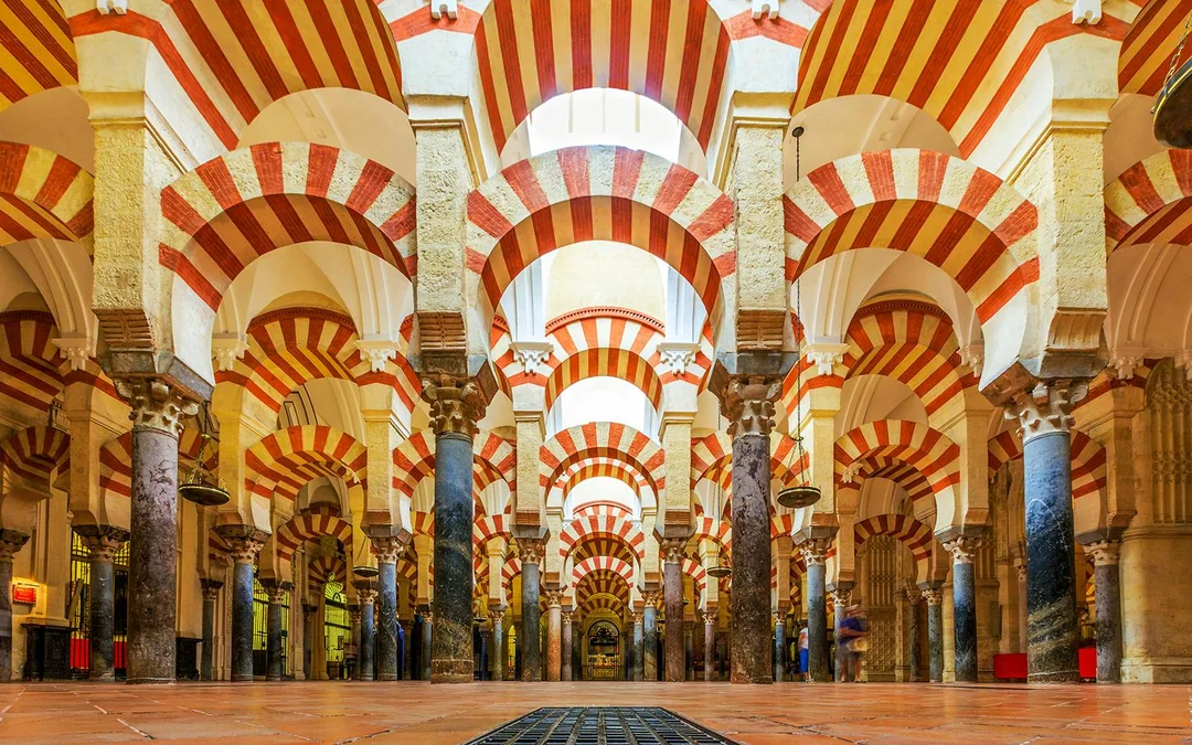 Cordoba Mosque-Cathedral & Jewish Quarter Guided Tour Image 3