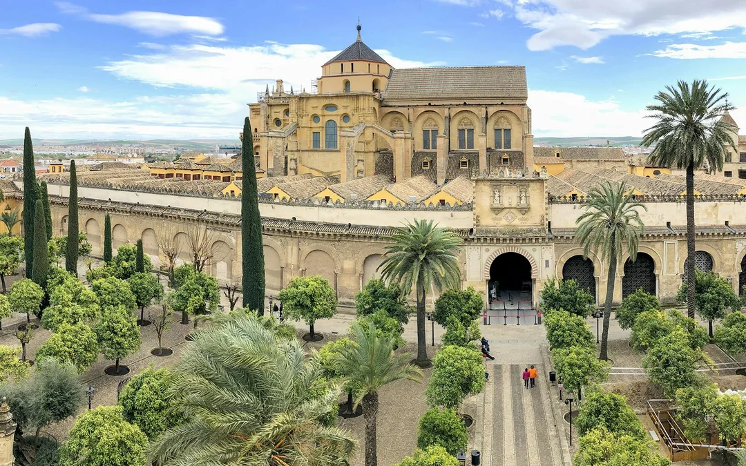 Cordoba Mosque-Cathedral Skip-the-Line Guided Tour Image 9