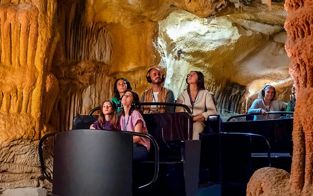 Cosquer Cave Entry Ticket + City Tour With Audio Guide Image 1