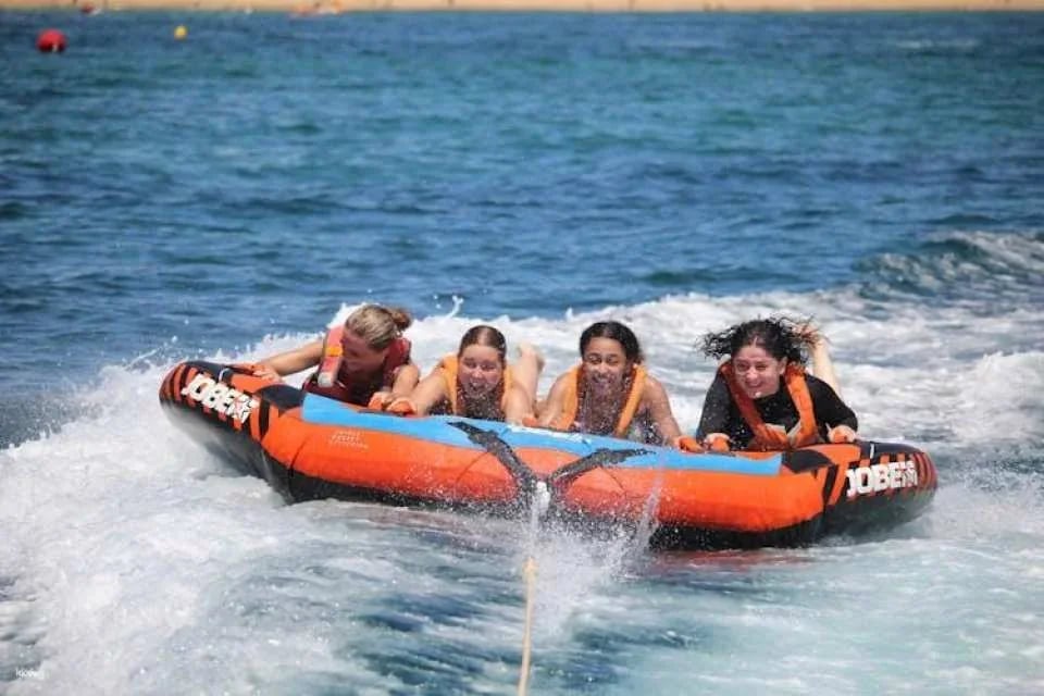 Crazy cookie boat experience in Armação de Pêra