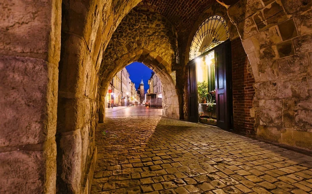 Creepy Krakow: 2-Hour City Walking Tour Image 6