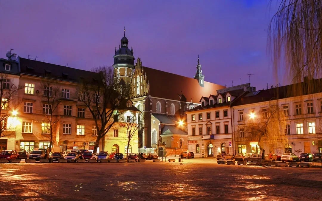 Creepy Krakow: 2-Hour City Walking Tour Image 7