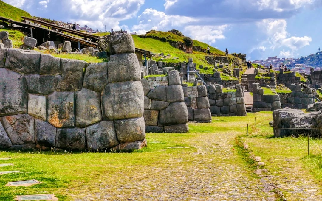Cusco City Tour: Qoricancha, Sacsayhuaman and Tambomachay Image 2