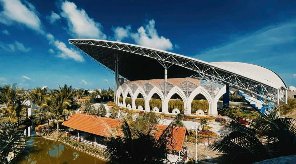 Da Nang Dolphinarium Theme Park Ticket | Da Nang