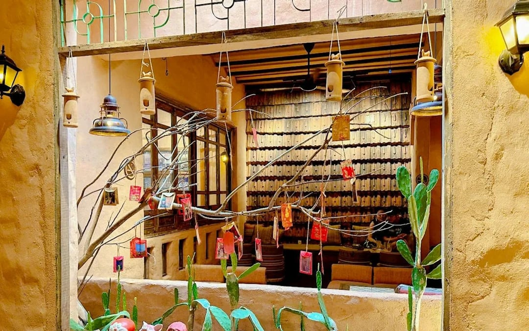 Da Nang Food Tour with Michelin-Recommended Dish and Vietnamese Coffee Culture Image 4