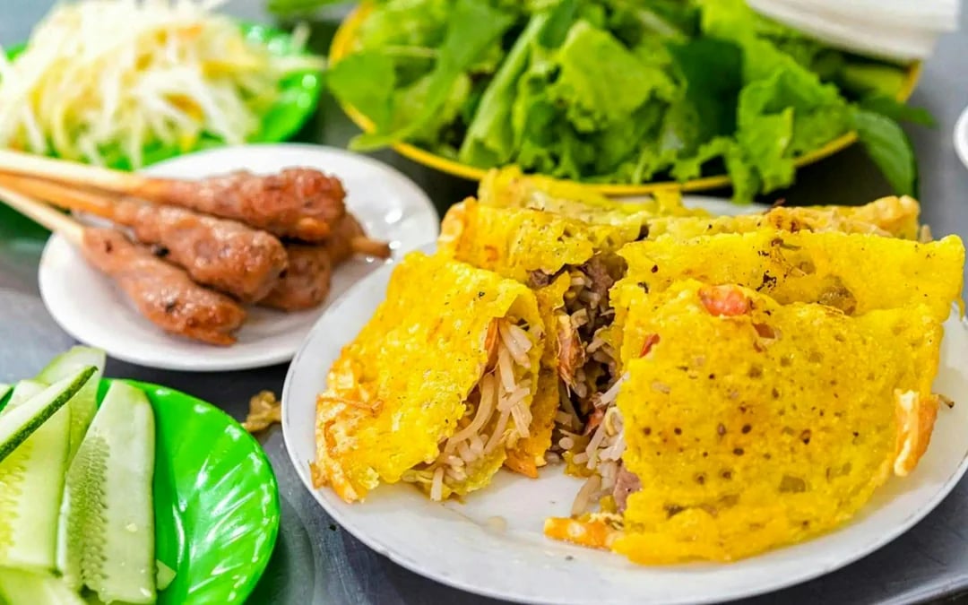Da Nang Guided Tour with Da Nang Museum Visit, Heritage Show & Michelin-Rated Dinner Image 4
