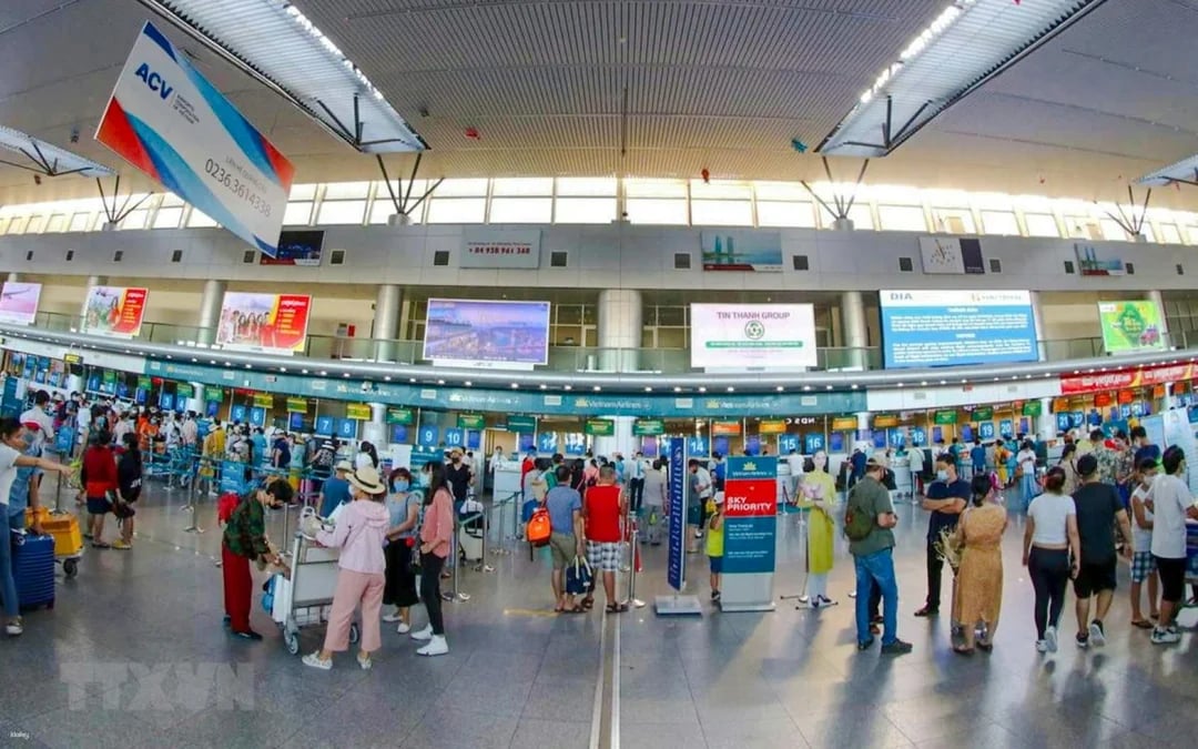 Da Nang International Airport Fast Track Meet & Assist Image 1