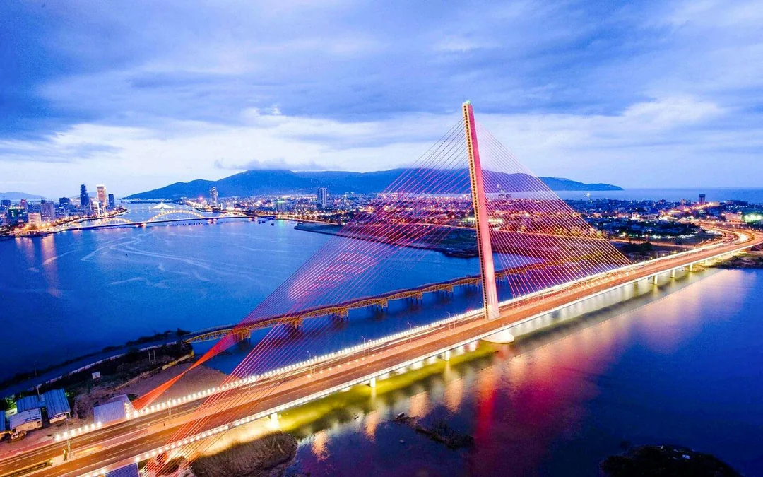 Da Nang: Poseidon Night Cruise on Han River Image 3