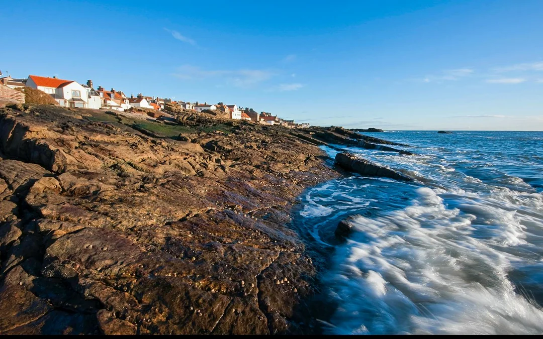 Day Tour From Edinburgh to St Andrews & Fishing Villages of Fife Image 1