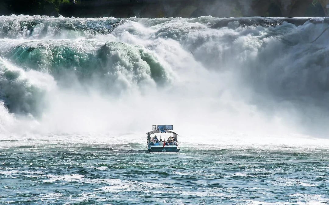 Day Trip From Zürich to Rhine Falls & Laufen Castle Image 10