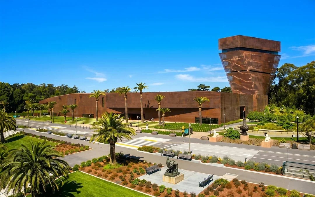de Young Museum Tour Image 3