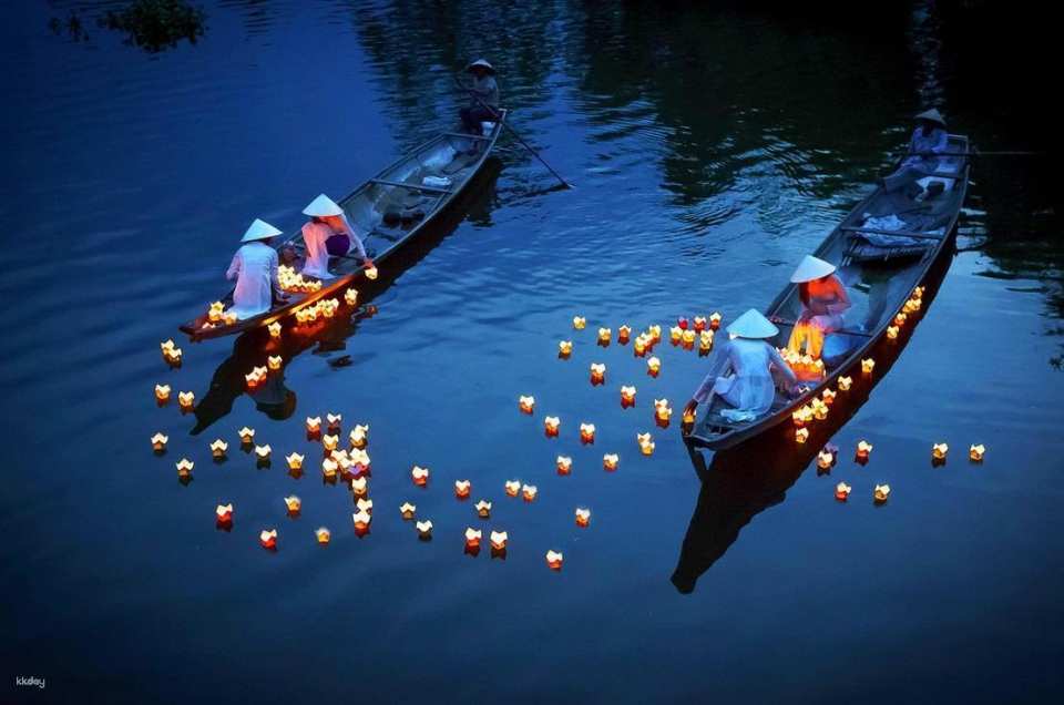 [DIFF Campaign 10% OFF] Hoi An Hoai River Boat Ride and Optional Hoi An Ancient Town Ticket